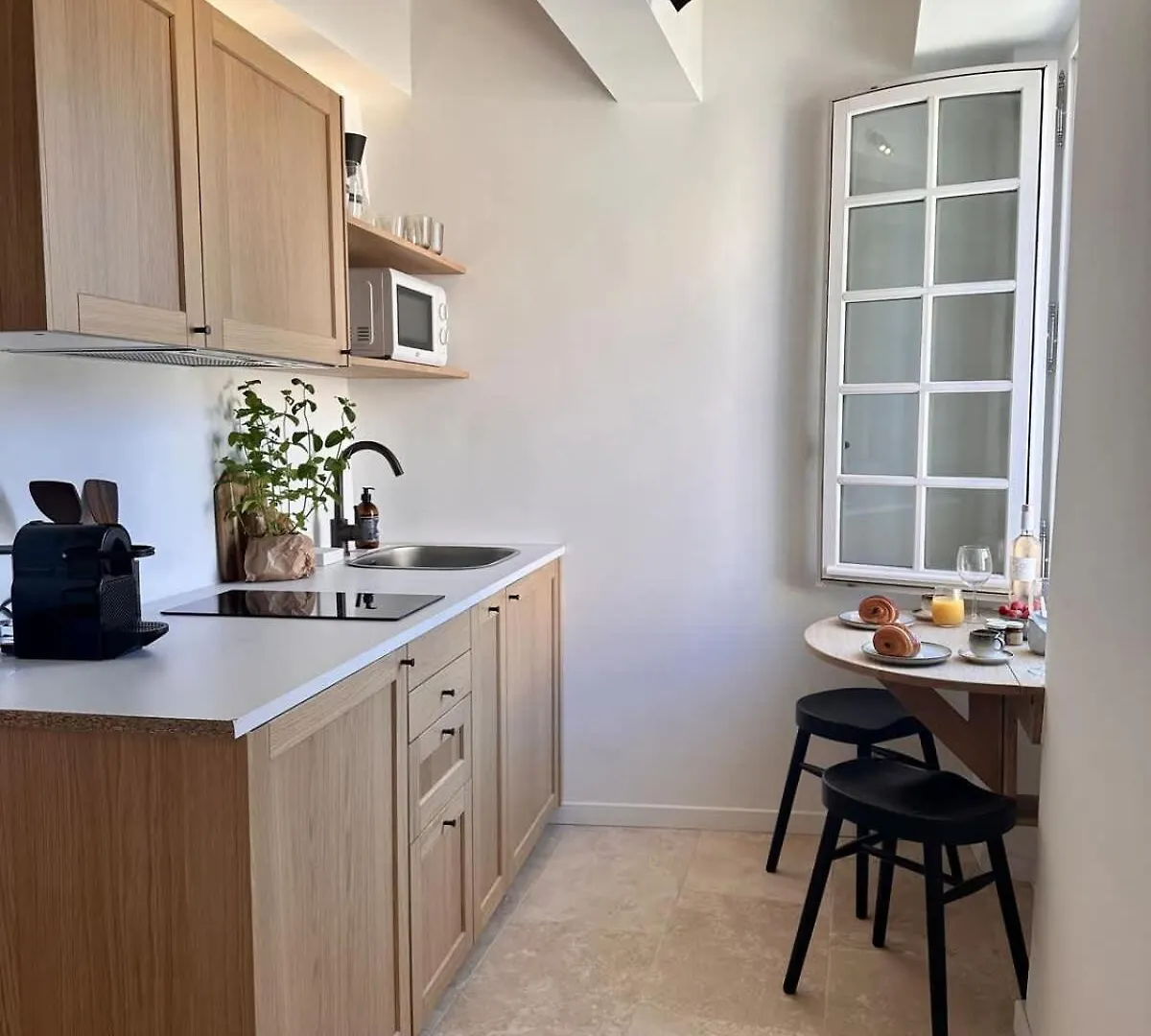 Studio Le Paon The Heart Of St Tropez Saint-Tropez France